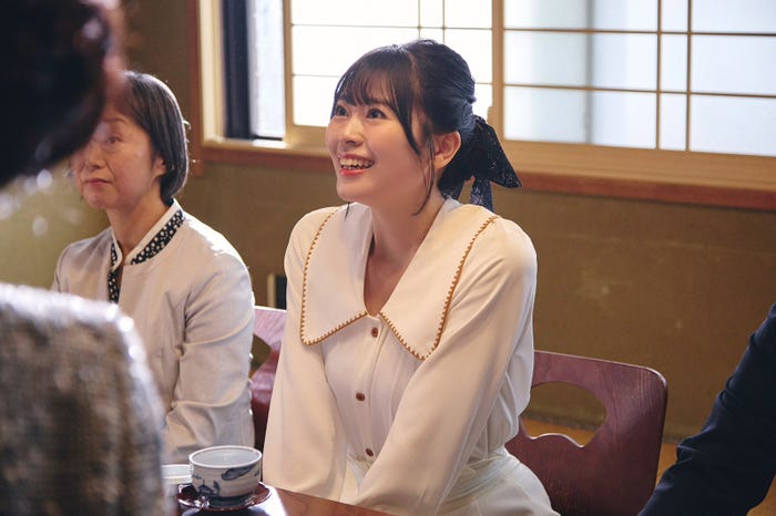 坂井仁香「復讐カレシ~溺愛社長の顔にはウラがある~」第3話(C)「復讐カレシ~溺愛社長の顔にはウラがある~」製作委員会・MBS