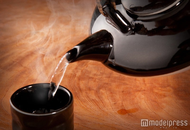 こだわり前割り黒霧島の黒じょか税別550円／画像提供：大庄