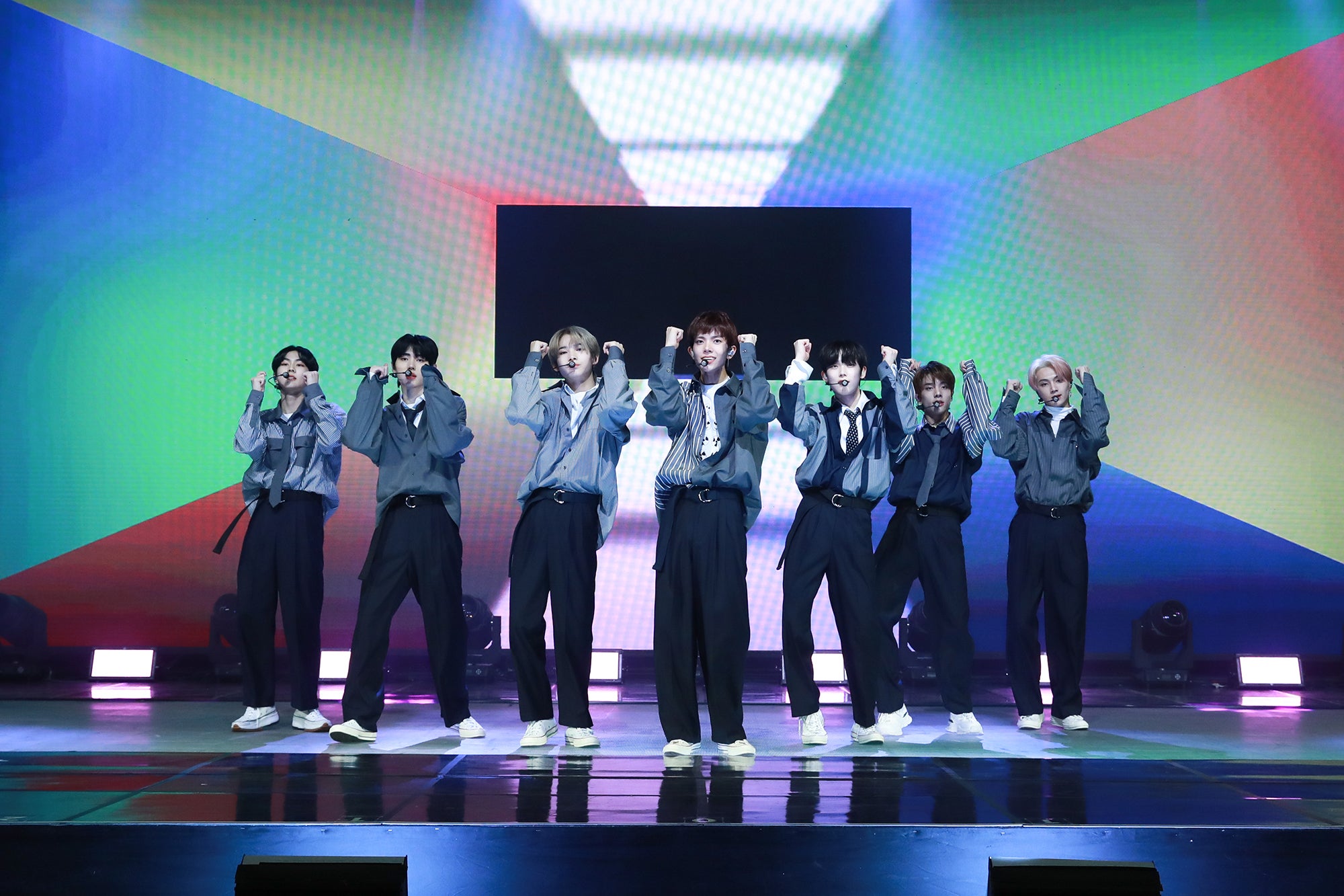 ENHYPEN（C）BELIFT LAB