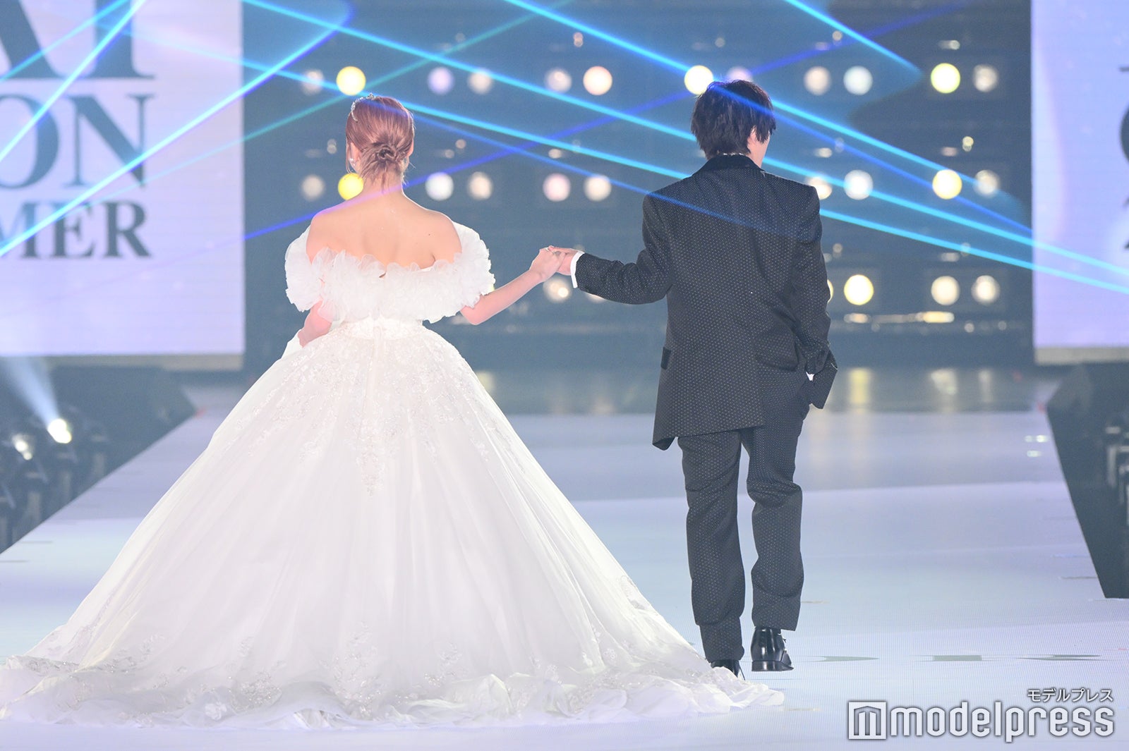 （C）モデルプレス