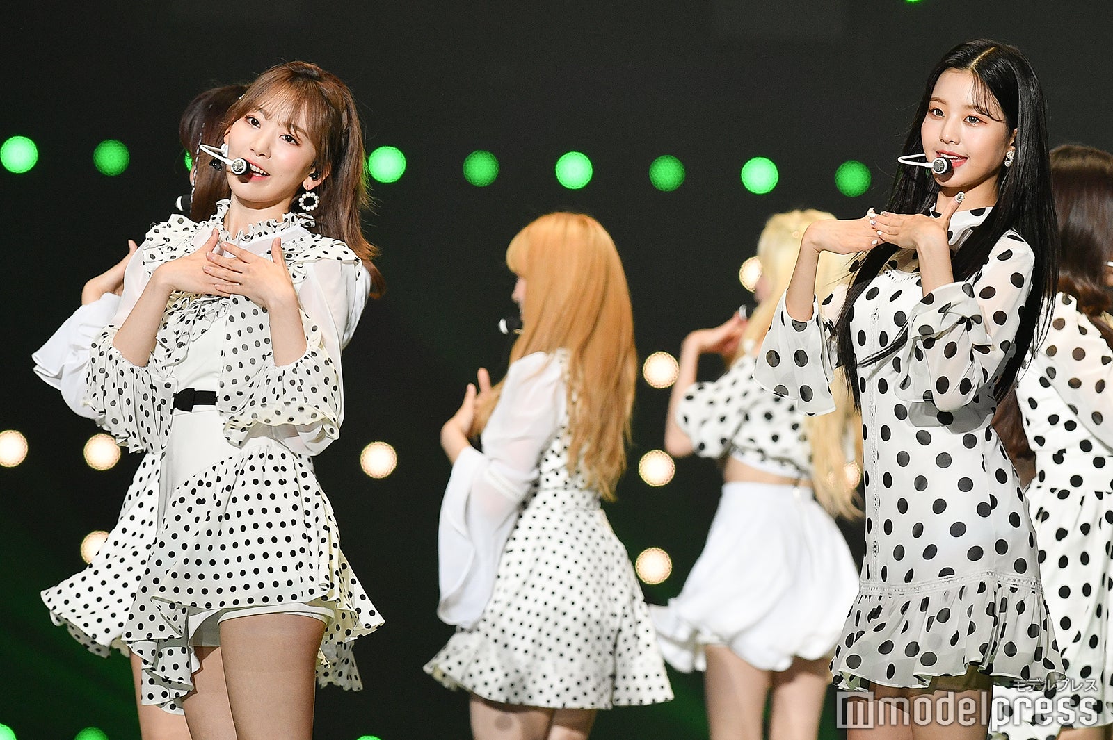 宮脇咲良、チャン・ウォニョン（C）モデルプレス