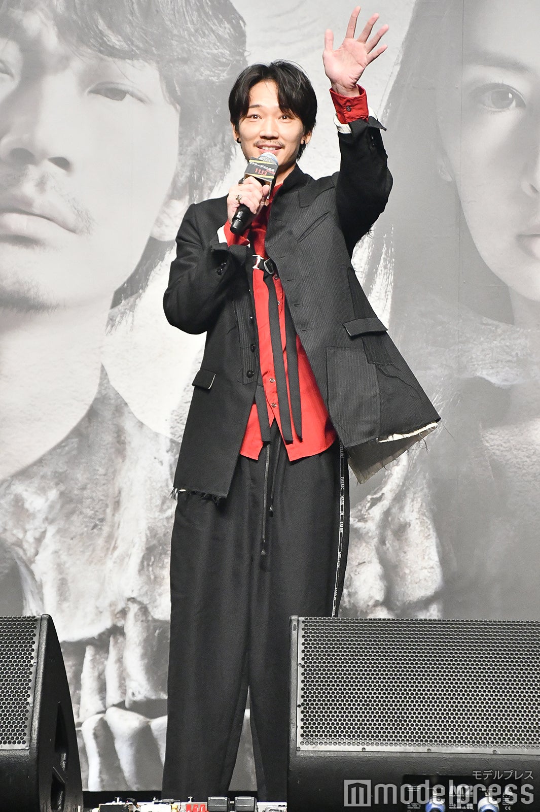 綾野剛（C）モデルプレス