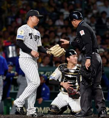 阪神・村上 7回5安打2失点（自責0）の力投も今季2勝目ならず