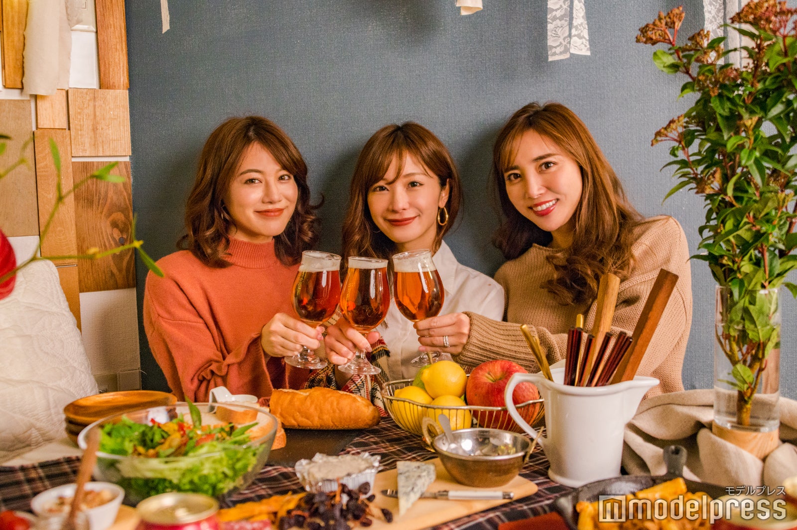 “特別感”のある「ヱビス 薫るルージュ」で乾杯！（C）モデルプレス