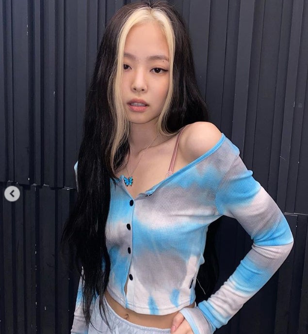 【韓国で“蝶”ブーム続く】BLACKPINK・TWICE…ドラマ「サイコだけど大丈夫」効果も？日本にも進出