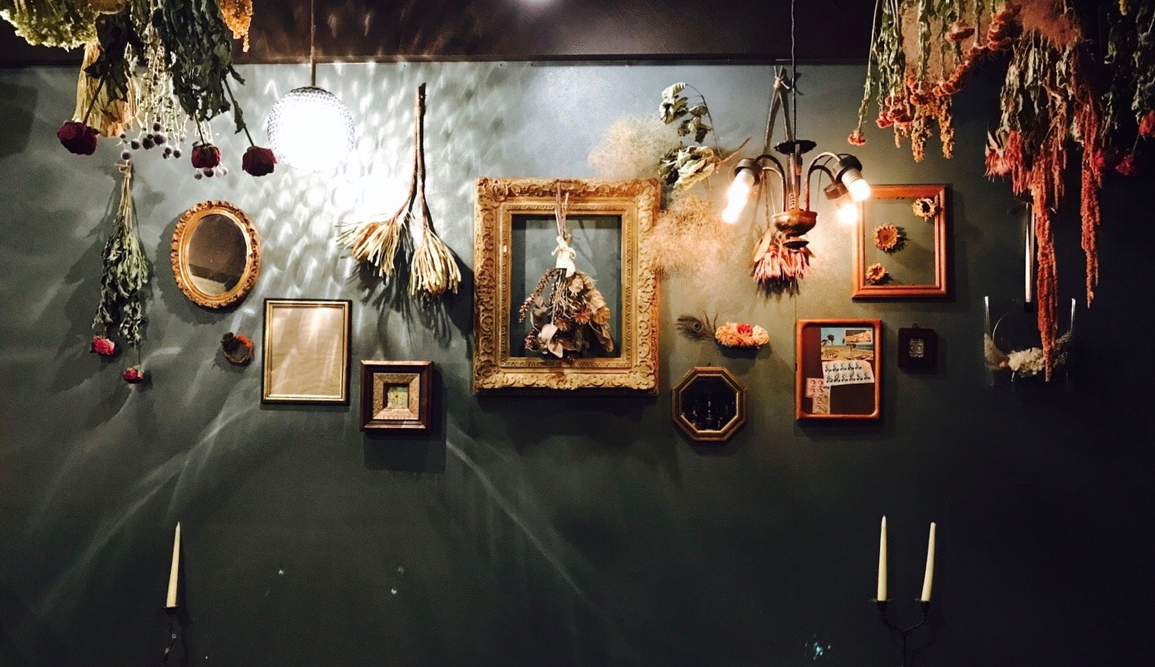 INSTORE／画像提供：HANABAR