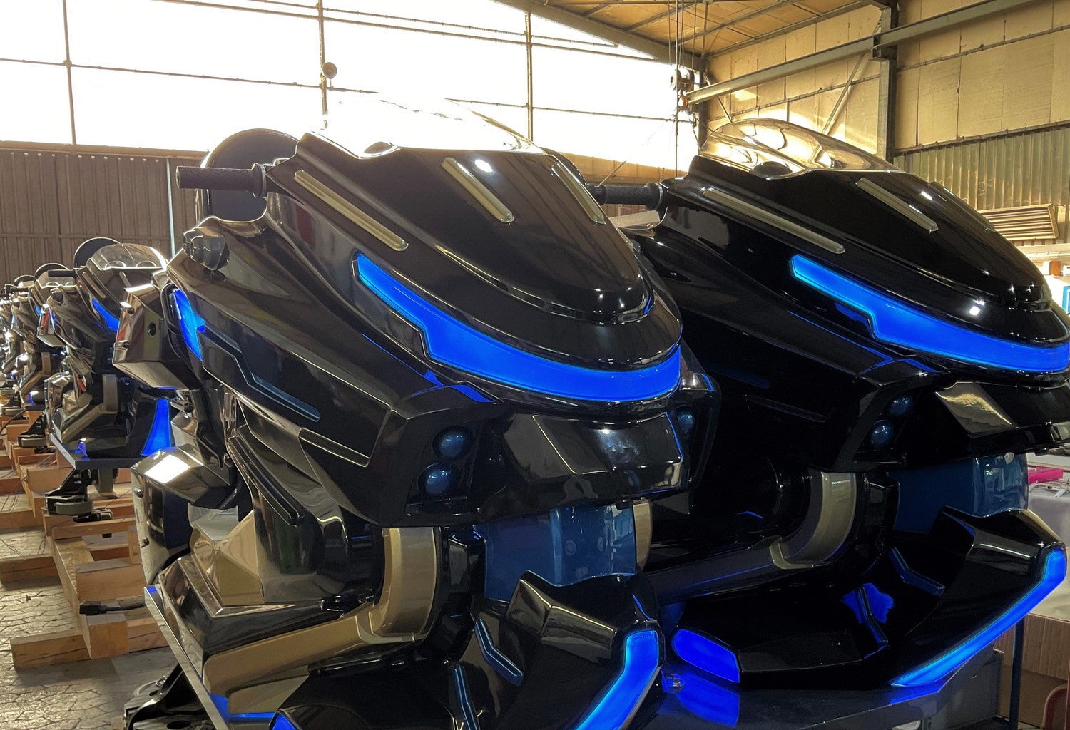 バイクライド型の新大型コースター／画像提供：富士急行