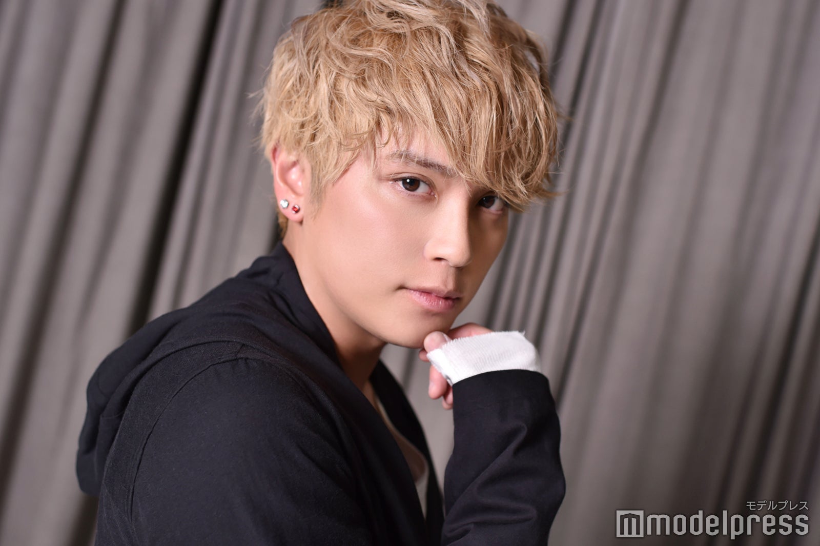 手越祐也のSNSとの向き合い方「違うのにな…悔しいな…って思うことはあった」ライブ前のルーティンも明かす＜「MAZE WORLD」インタビュー＞