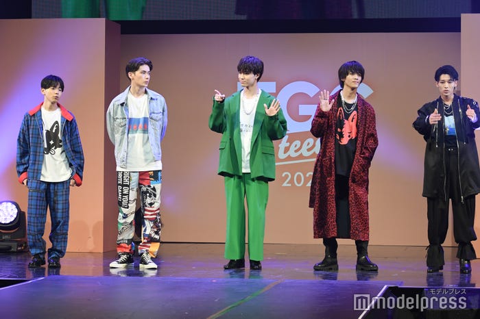 SASUKE(原口沙輔)、Sean、櫻井佑樹、高橋聖那、松本怜生(C)モデルプレス