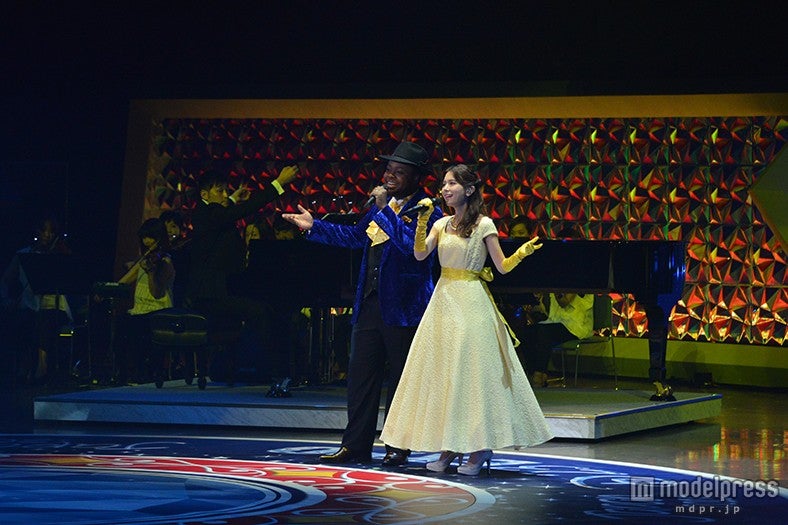 クリス・ハート、May J. ／ディズニーファンのイベント「D23」（C）Disney