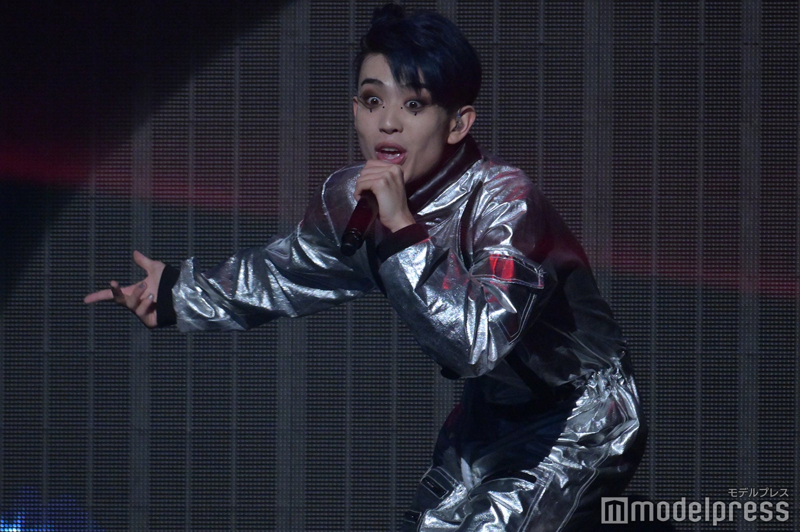 （C）モデルプレス