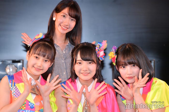 AKB48柏木由紀と鈴木くるみ、田口愛佳、矢作萌夏(C)モデルプレス