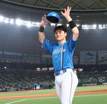 キャリアハイ19号の日本ハム・清宮幸 ベルーナDお立ち台で誓い「もう戻ってきません。ここには。絶対勝ち続けます」2位西武と1.5差接近