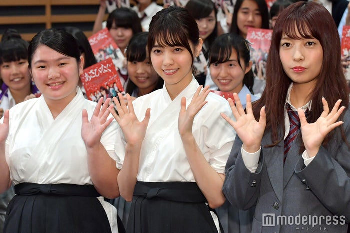 富田望生、西野七瀬、斉藤優里(C)モデルプレス