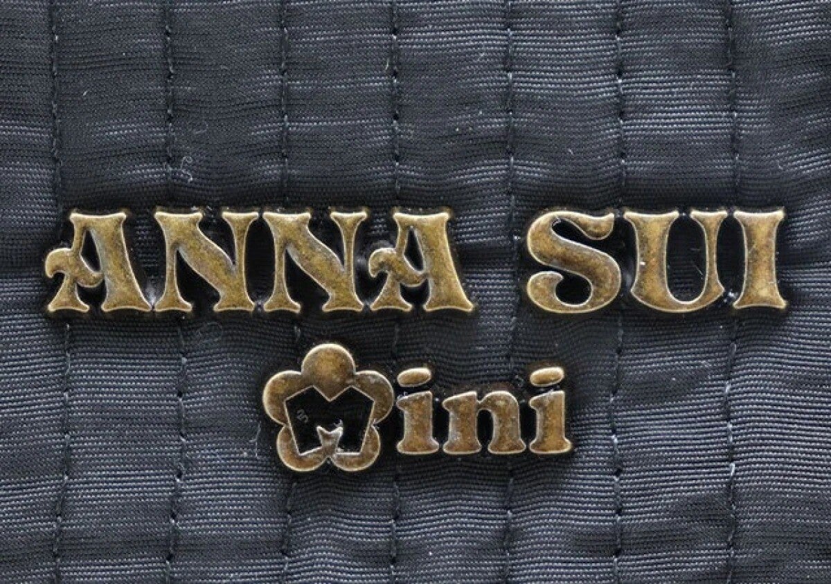 今年のメインバッグこれでいいや！どう見ても付録のレベルじゃない！ブランドコラボ黒バッグ5選