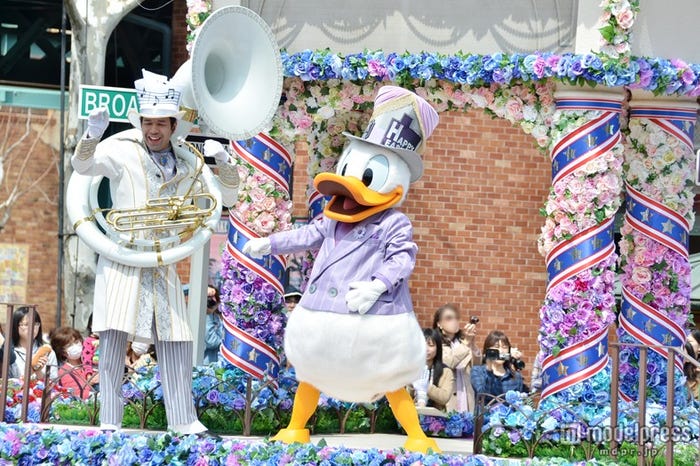 ミニショー「イースター・イン・ニューヨーク 」/ドナルド