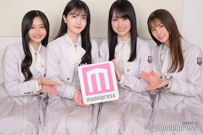(左から)井上和、久保史緒里、賀喜遥香、菅原咲月/乃木坂46(C)モデルプレス