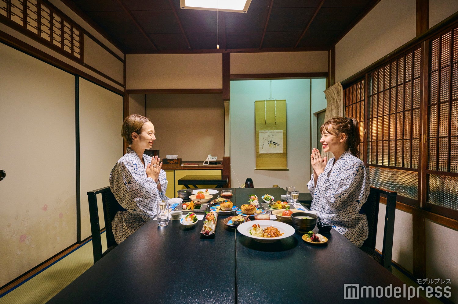 木屋旅館（C）モデルプレス