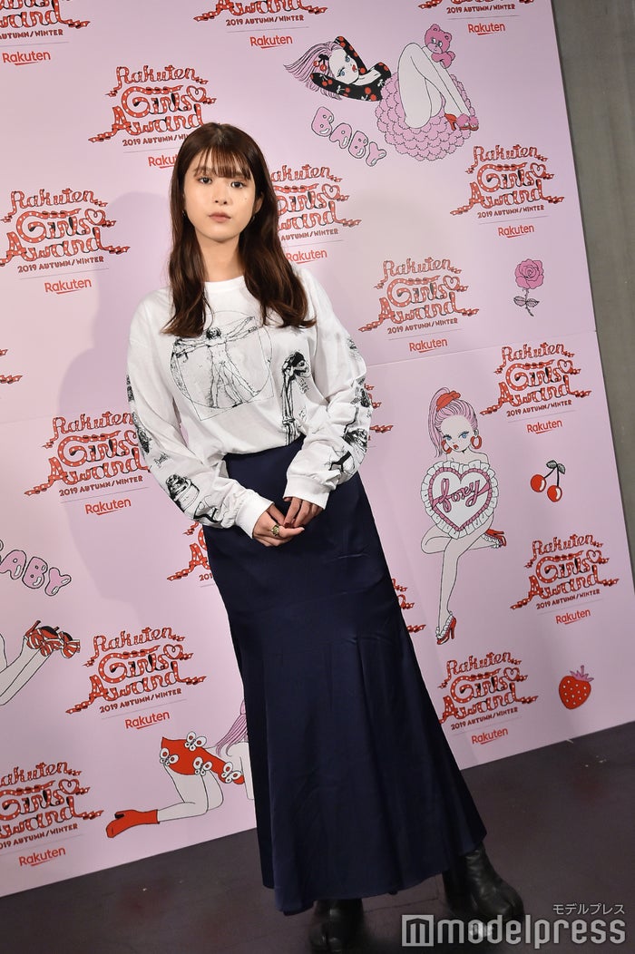 馬場ふみか Anan 美乳特集が話題 ふみかボディ の秘訣は Girlsaward 19 A W フィッティングに潜入 私服公開 モデルプレス 馬場ふみか Anan 美乳特集が話題 ふみかボディ の秘訣は Girlsaward 19 A W フィッティングに潜入 私服公開 モデルプレス