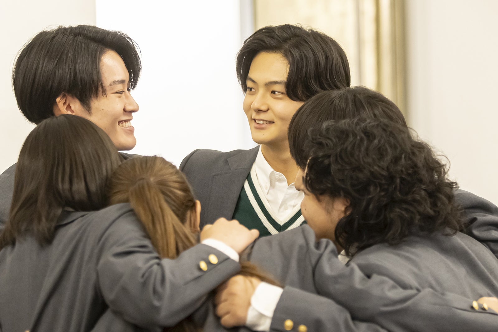 「ちはやふる」最終回「カラオケ行こ！」彷彿シーンが話題「狙ってる？」「完全に遊んでる」