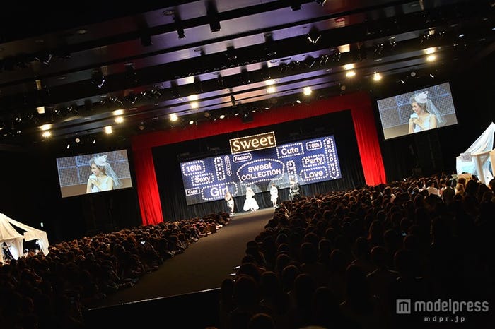 会場の模様/『sweet collection 2015』