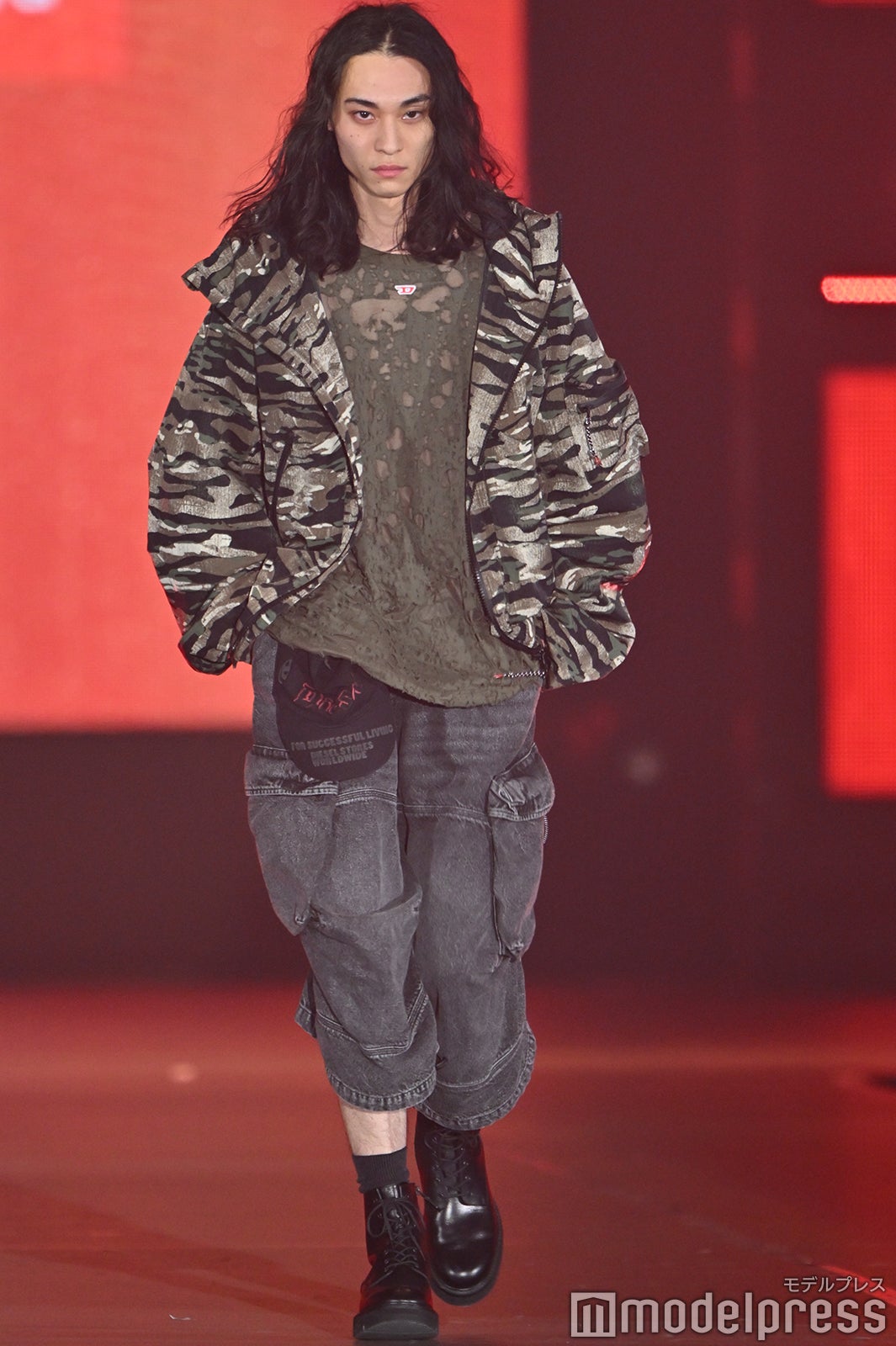 （C）モデルプレス