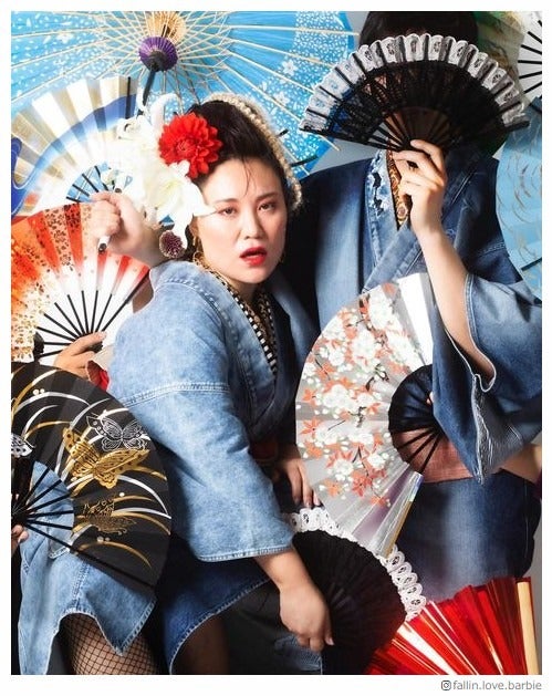 結婚のフォーリンラブ・バービー、お相手との2ショットが「オシャレ」「かっこいい」と話題 ヌード写真も公開