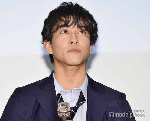 佐野岳、上裸でキャンプ満喫 鍛え上げた腹筋披露で「色気が出過ぎ」「彫刻のような肉体美」の声