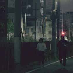 香織と凌がコンビニへ「TERRACE HOUSE TOKYO 2019-2020」18th WEEK （C）フジテレビ／イースト・エンタテインメント