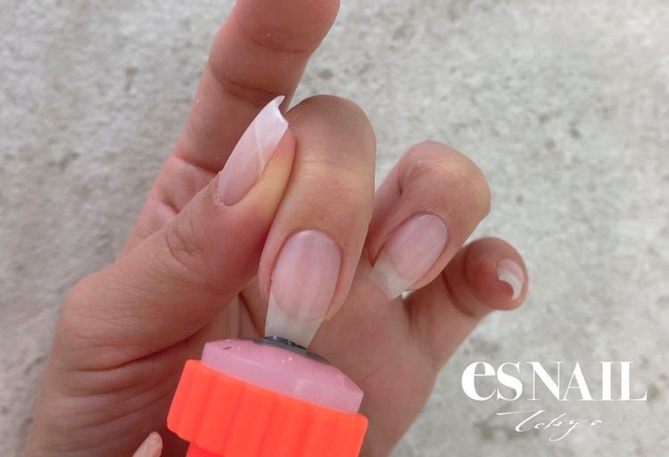 画像5 8 プロ伝授 セルフで簡単 細フレンチ ネイルhow To プレゼント企画あり モデルプレス