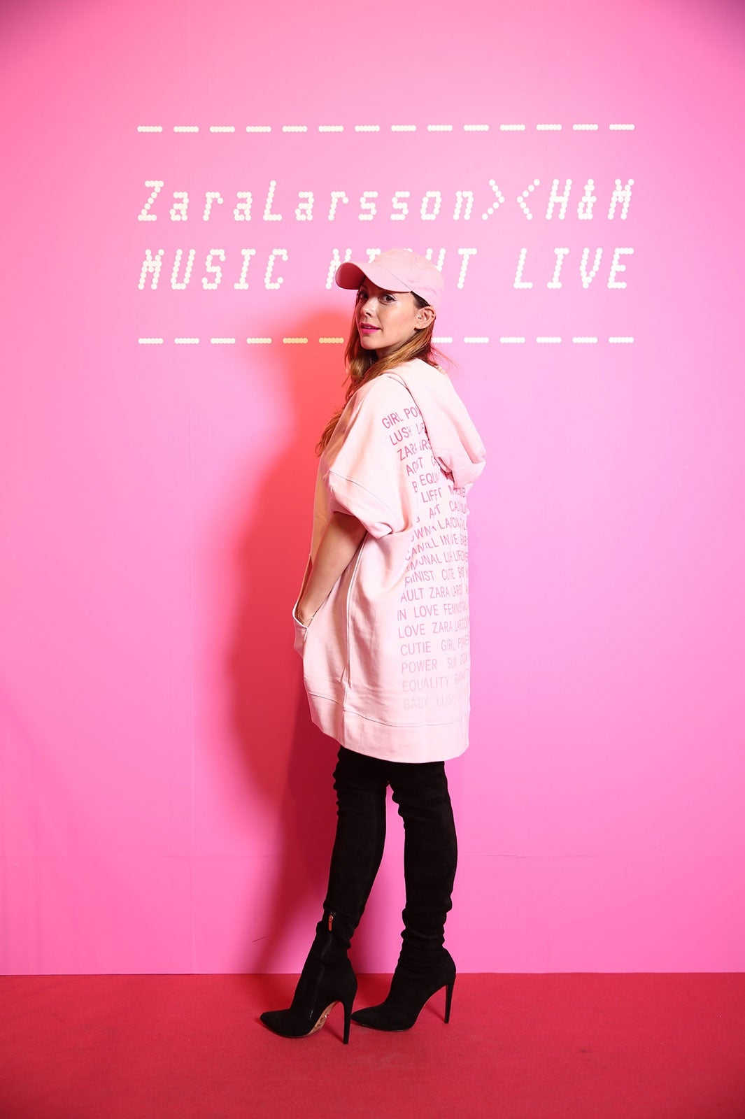 土屋アンナ （画像提供：H＆M）