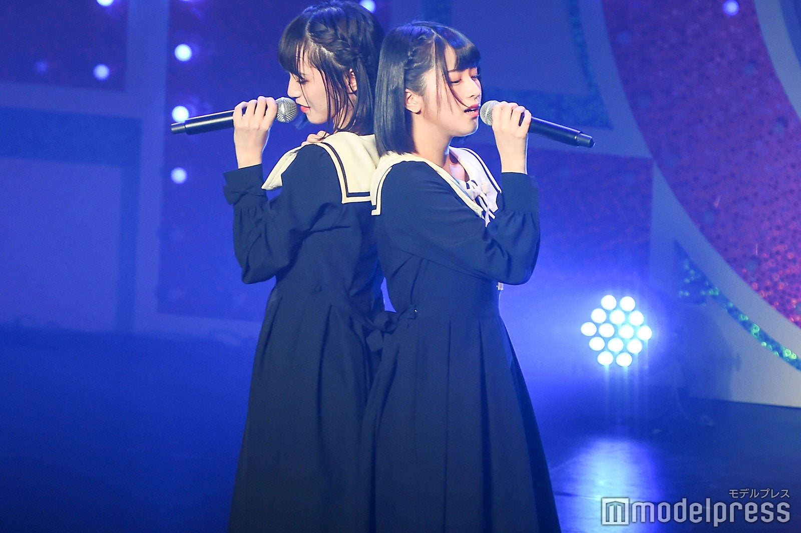 野口衣織、佐々木舞香／＝LOVEファーストツアー「今、この船に乗れ！」東京公演 （C）モデルプレス