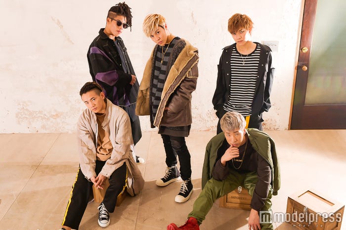 THE RAMPAGE from EXILE TRIBE(前列左から)浦川翔平、陣(後列左から)後藤拓磨、RIKU、岩谷翔吾のインタビューもチェック(C)モデルプレス
