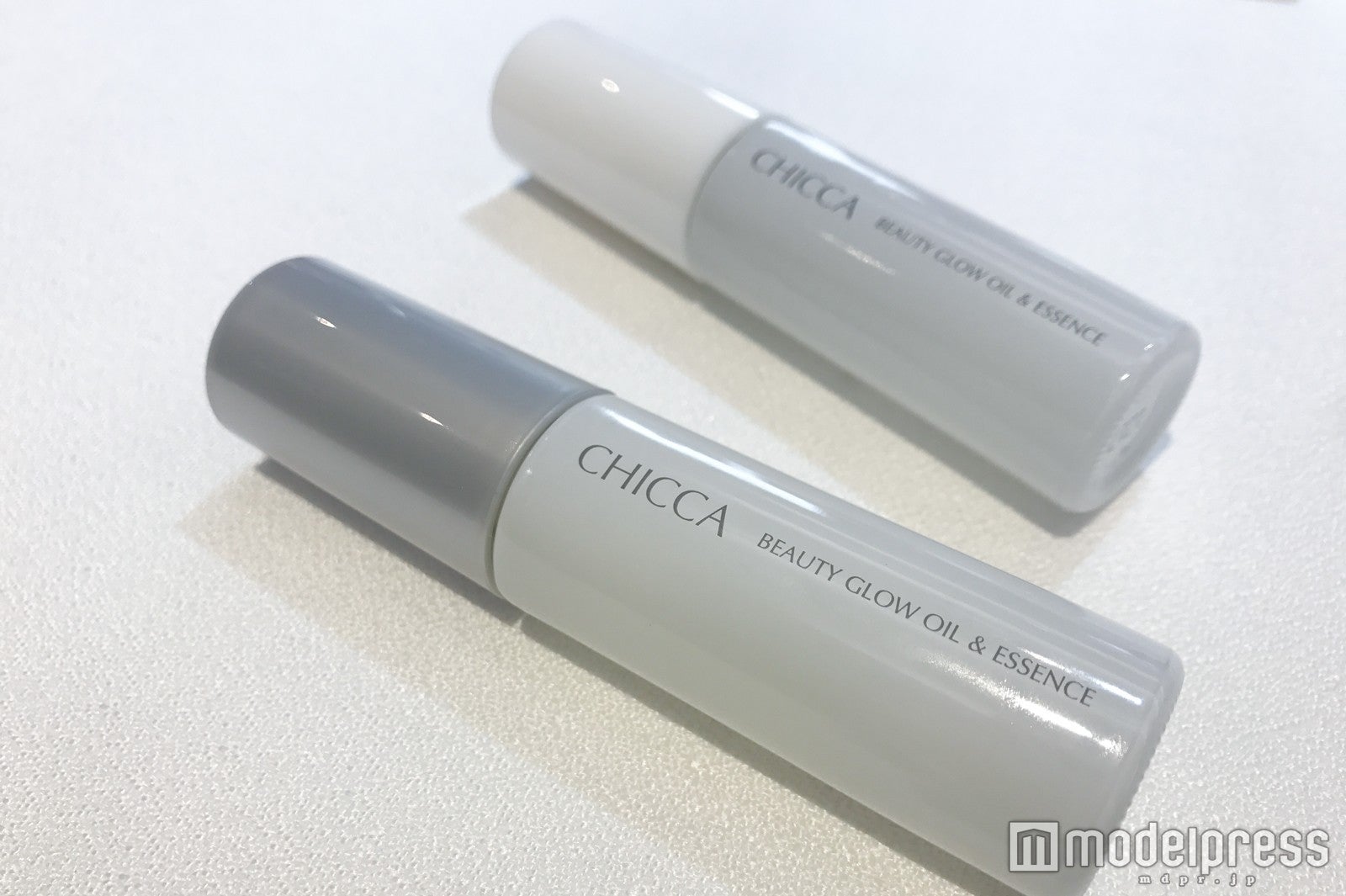 「キッカ ビューティグロウ オイル＆エッセンス（8,800円／税抜）」（C）モデルプレス