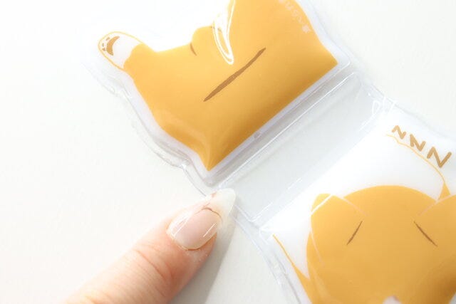 セリア　ランチベルト用保冷剤