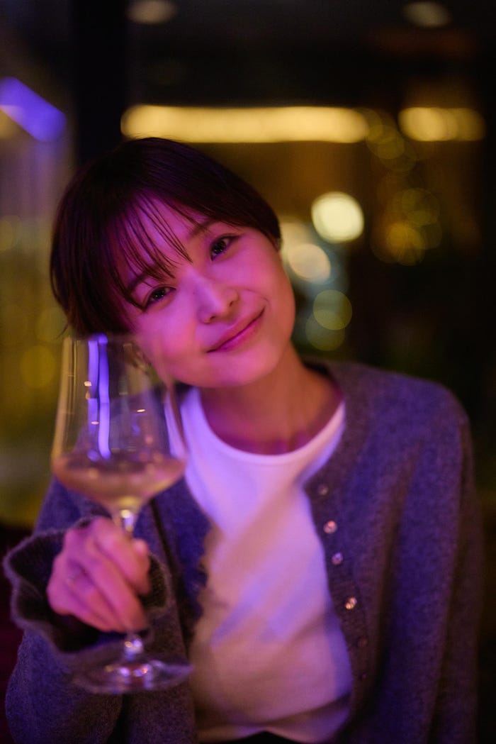 渡邊渚1st写真集「水平線」より(C)中村和孝/集英社