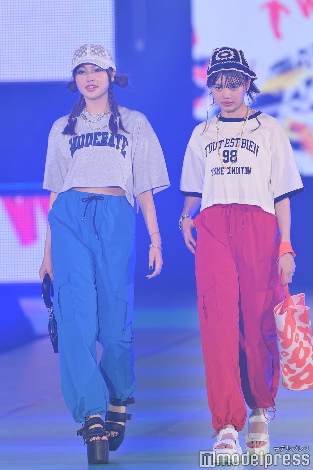 （C）モデルプレス