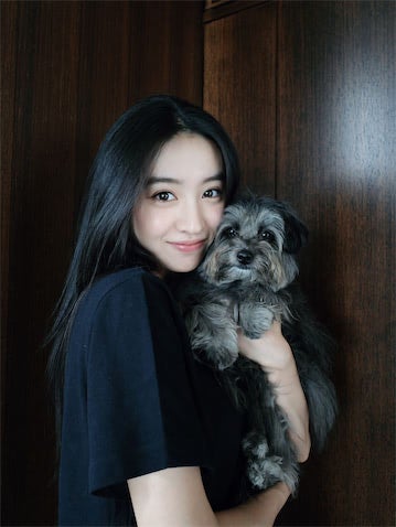 「ポワポワで元気いっぱいなビビちゃん」Koki,、愛犬とのツーショットが美しすぎる