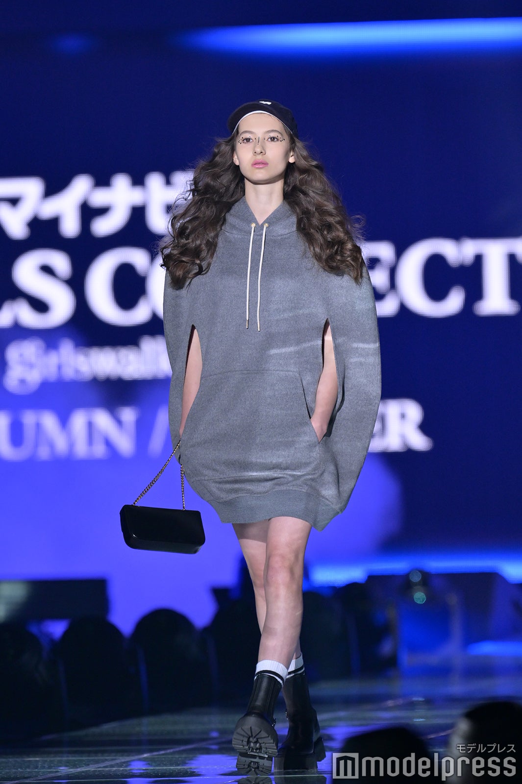 （C）モデルプレス