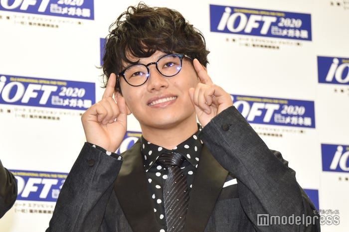 亜生 (C)モデルプレス