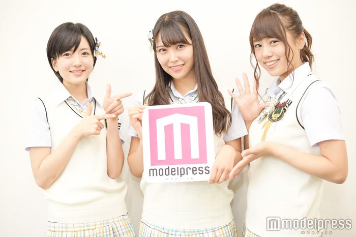 須藤凜々花、白間美瑠、沖田彩華(C)モデルプレス