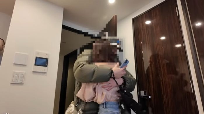 ももち(牛江桃子)YouTubeより