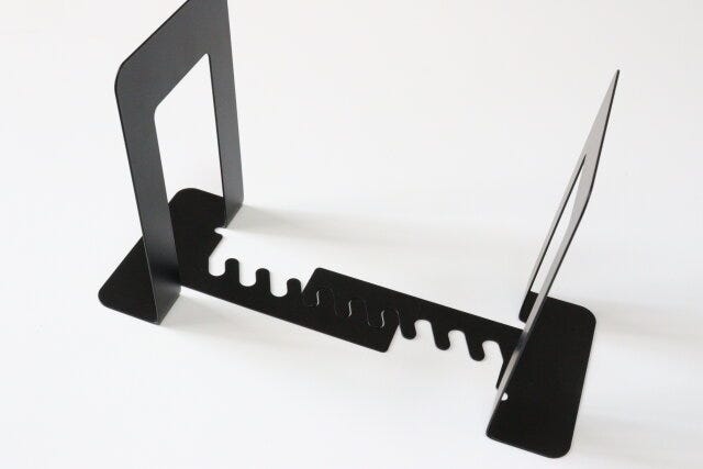 セリアのブックスタンド