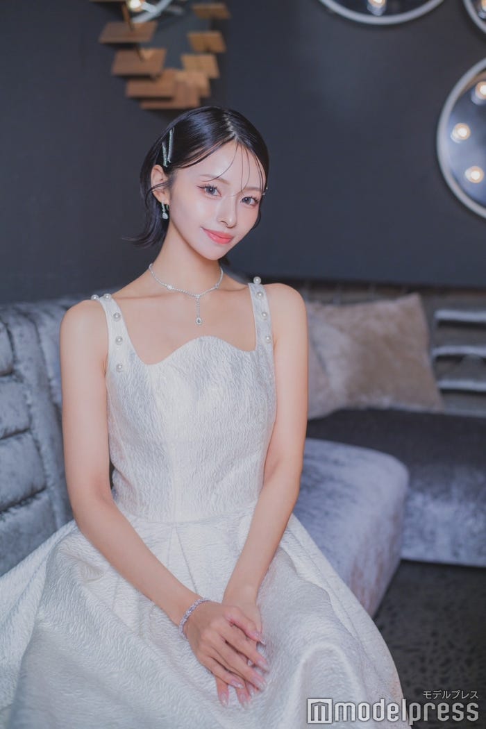 りの「FABRIC LOUNGE TOKYO」(C)モデルプレス