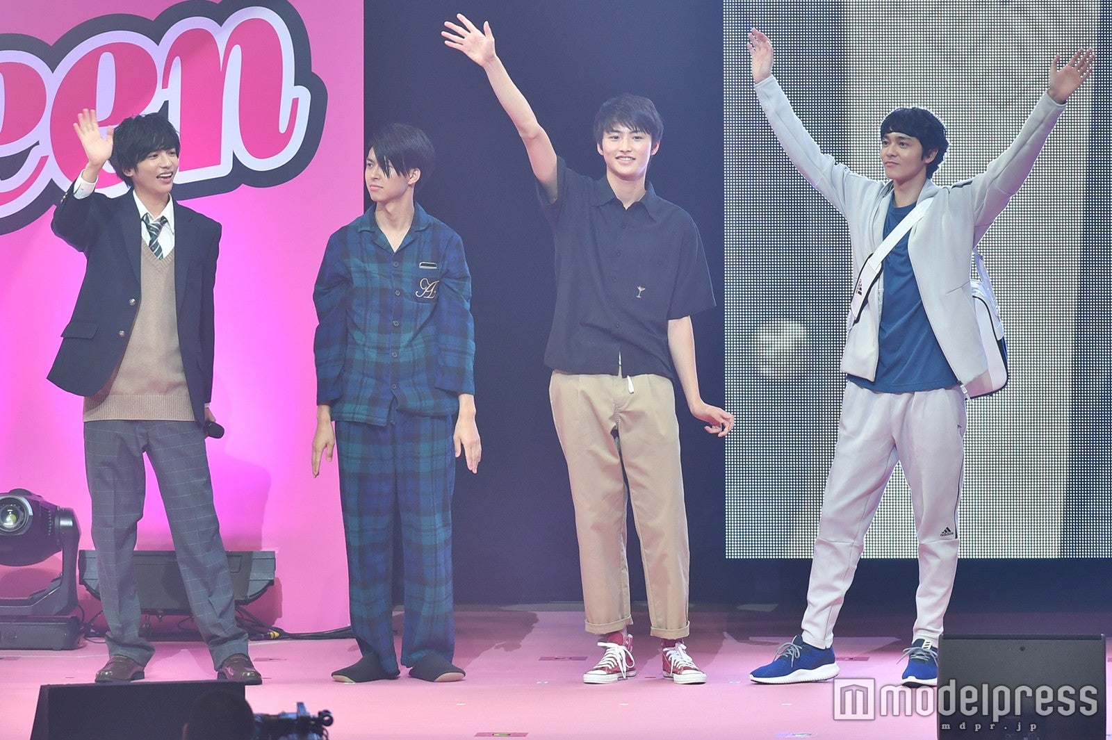 志尊淳、鈴木勝大、岐洲匠、三宅亮輔 （C）モデルプレス