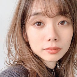 「伸ばしかけ」を誰よりも楽しむ!大人可愛い伸ばしかけヘア3選