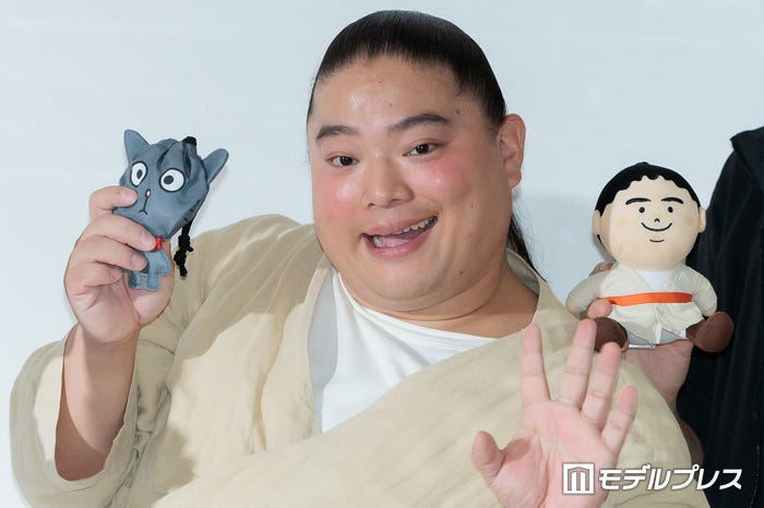 富栄ドラム(C)モデルプレス