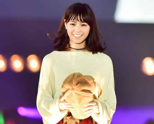 乃木坂46西野七瀬の爽やかスマイルに歓声止まず トレンド秋コーデを着こなし<TGC北九州2016>