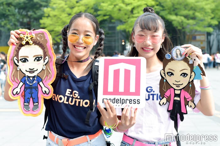 YURINO、Shizukaファン(C)モデルプレス