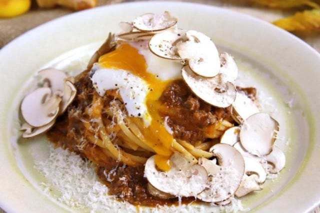 これは食べたい！チョコたっぷりの期間限定「特別パン」【神戸市中央区・神戸メリケンパーク】